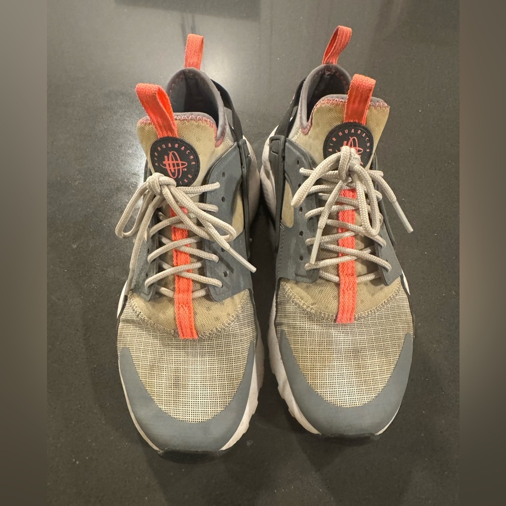 Gray and pink Nike Sneakers